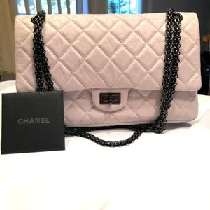 Chanel Calfskin Leather ,2.55 reissue, authentic